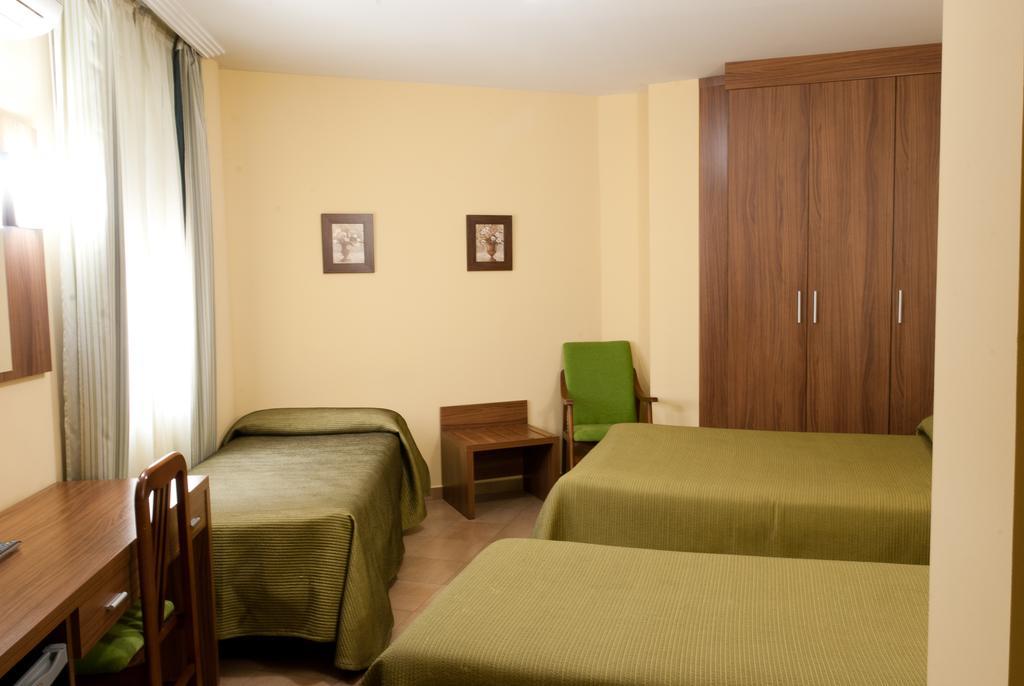 Hotel Hidalgo Quijada ألكازار دي سان خوان المظهر الخارجي الصورة