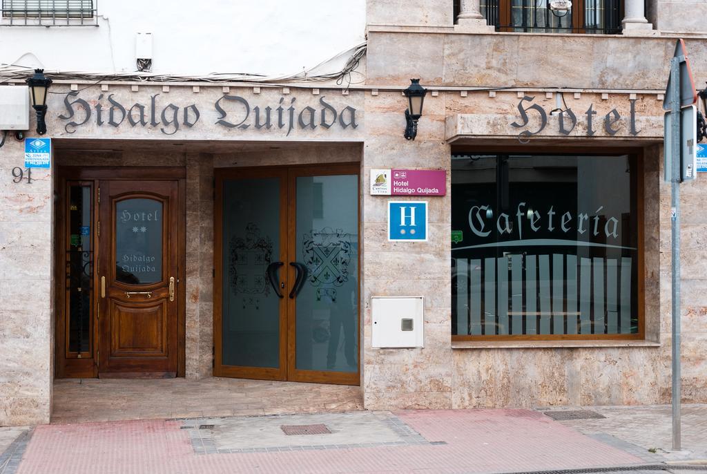 Hotel Hidalgo Quijada ألكازار دي سان خوان المظهر الخارجي الصورة